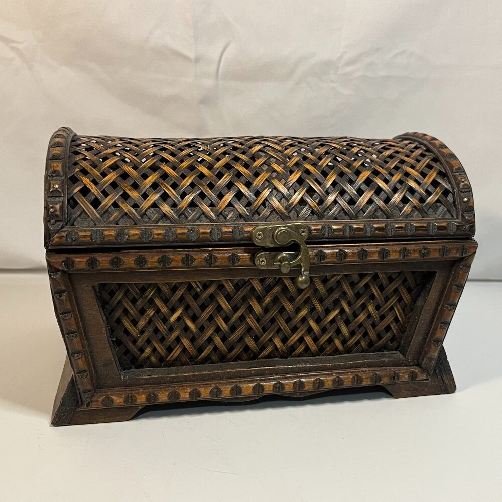 Woven Wicker Wood Box Chest Hinged Brown 8 1/2" x 5 1/2" x 5" Table Decor
